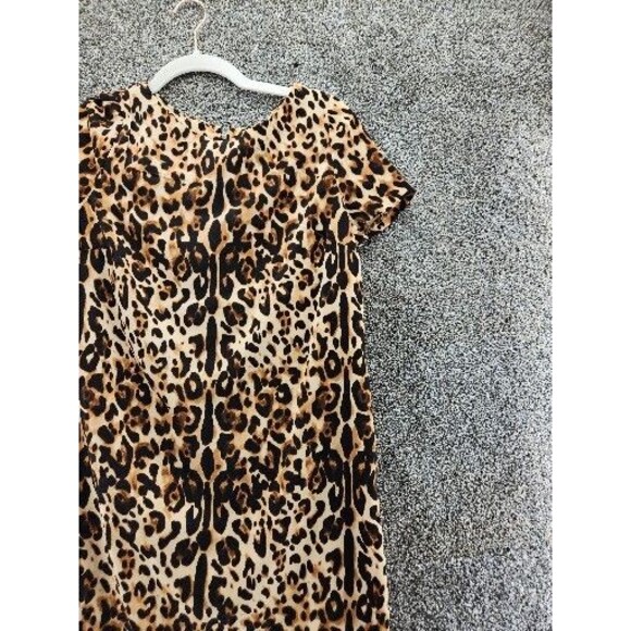 The Limited Xs Leopard Print Shift Short Sleeve Dress - Picture 3 of 6
